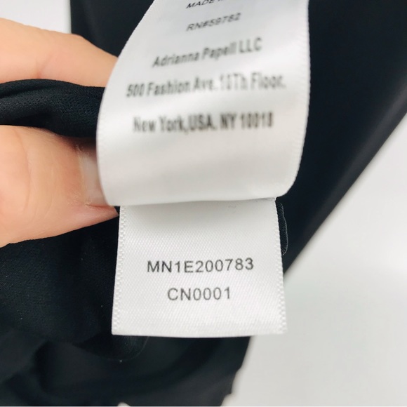 Aidan Mattox Scuba Crepe Cutout Open Back Gown in Black Size 6 - Picture 8 of 14